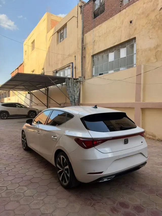 سيات ليون 2022 FR